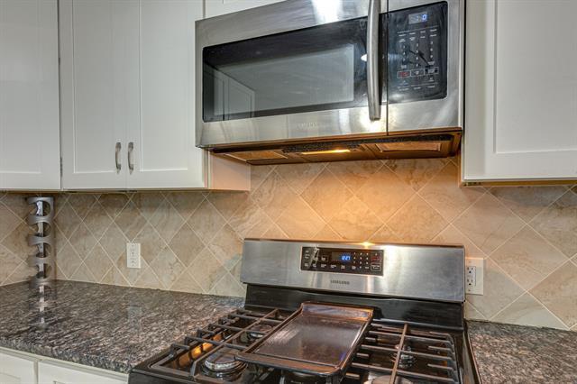Building Photo - 9621 Rustown Dr