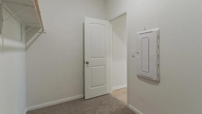 Building Photo - 2421 Cattle Baron Trl