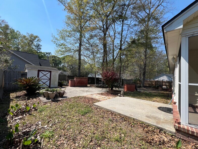 Building Photo - 5343 Tidewater Dr