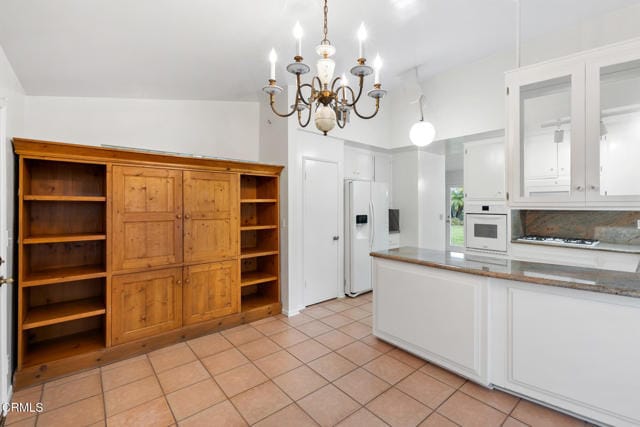 Building Photo - 1370 Cresthaven Dr