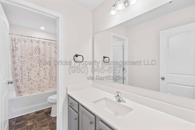 Building Photo - 3432 Bluff Hill Lane