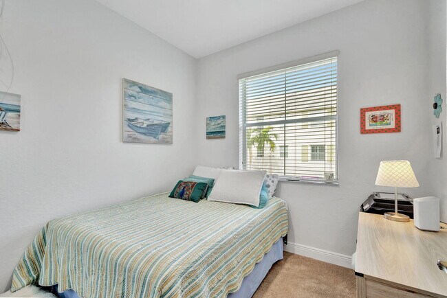 Building Photo - 4345 Parkside Dr