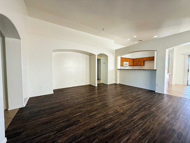 Building Photo - Freshly Painted 1-Story Home with Spacious Layout and Desert Landscaping!