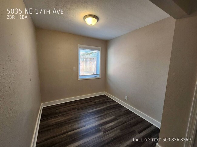 Building Photo - 5035 NE 17th Ave