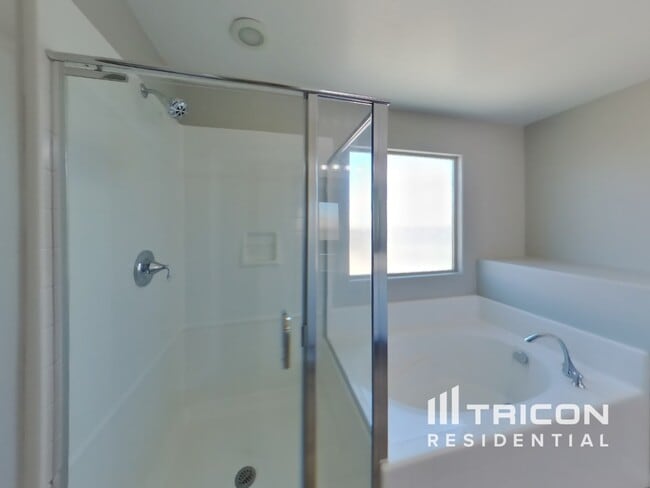 Building Photo - 7604 Baluster Ct