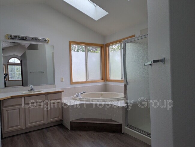 Building Photo - 3581 Larkspur Cir