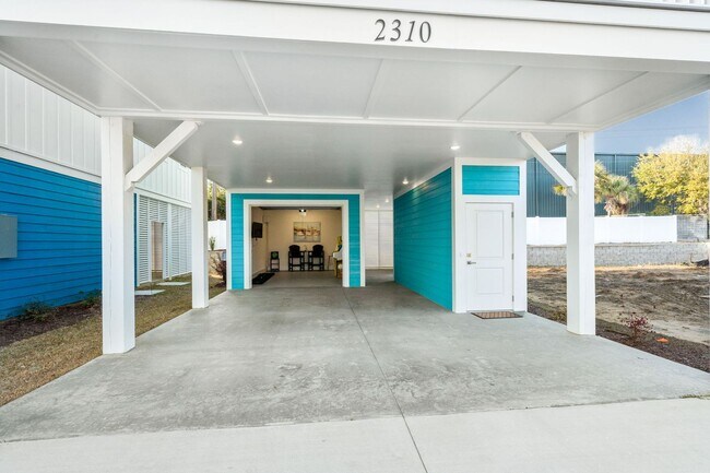 Building Photo - 2310 Seaseeker Ln
