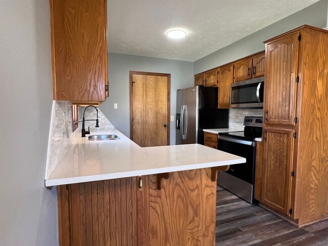 Building Photo - Quiet 3Bed / 2Bath in Sundance Estates