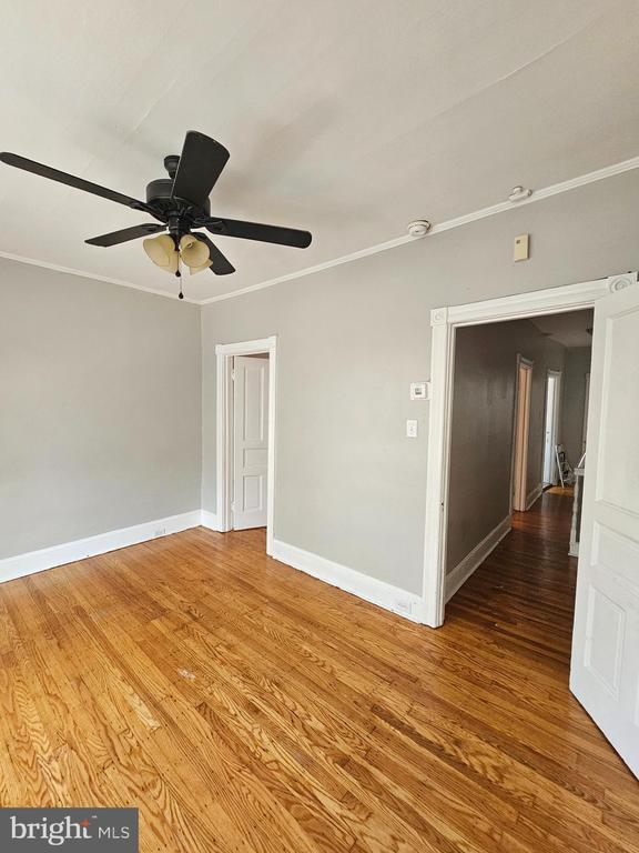 Building Photo - 219 N Wilton St