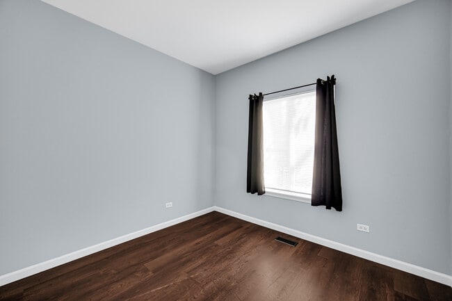 Building Photo - 16623 Natoma Dr