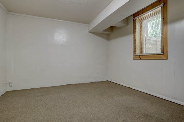 Building Photo - 920 14th St