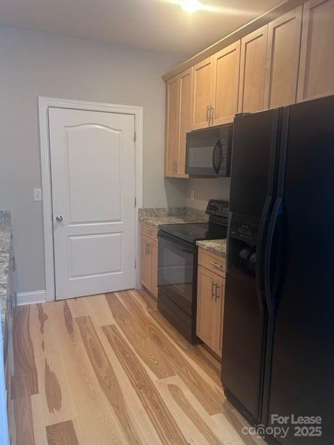 Building Photo - 725 Magnolia Ave