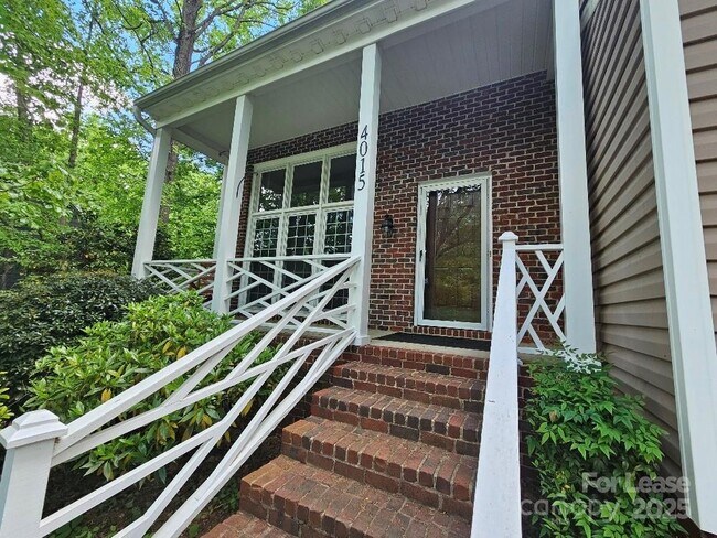 Building Photo - 4015 Brownes Ferry Rd