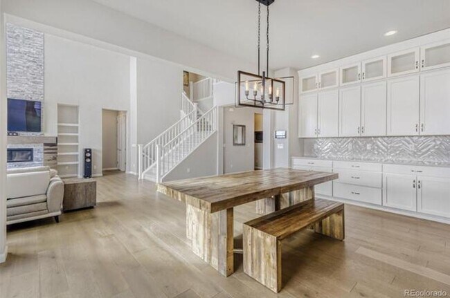 Building Photo - 5 BR/4BA | Newly Renovated Single Family Home | 1-Car Garage Parking | Community Pool!