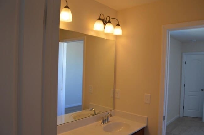 Building Photo - 10323 Rutledge Ridge Dr NW