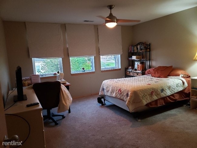 Building Photo - 8206 Starr Grass Dr