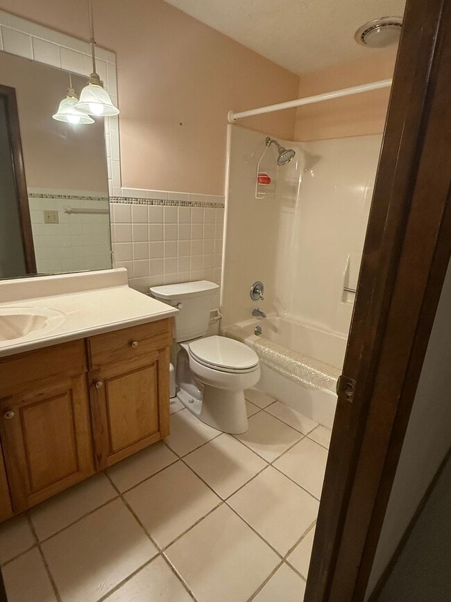 Building Photo - Beautiful Home in Rivercrest - Daleville