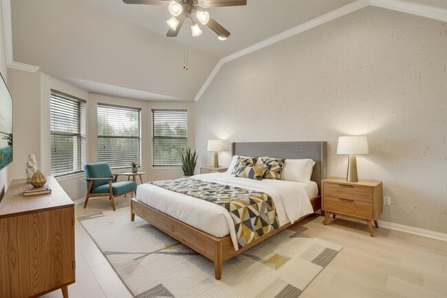 Building Photo - 8108 Tierra Linda Ln