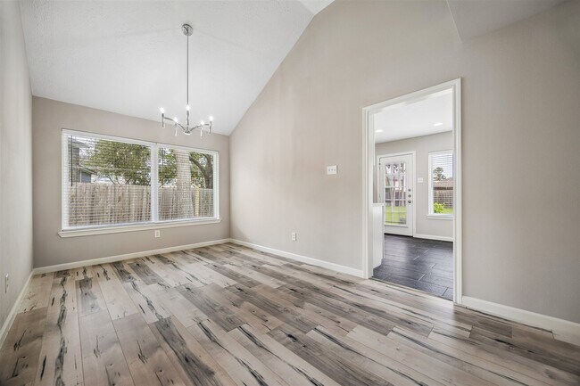 Building Photo - 2414 Chelston Ct