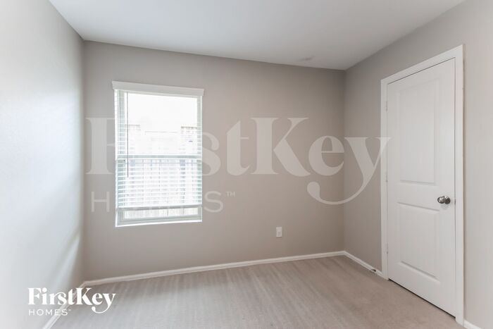 Building Photo - 9202 Burnet Flds Dr