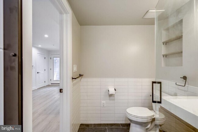 Building Photo - 4416 15th St NW