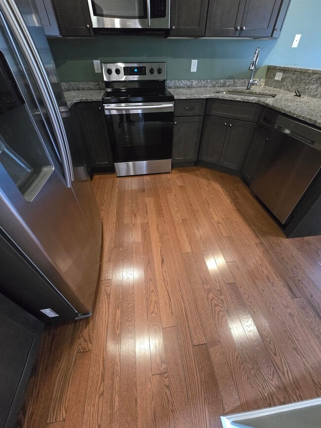 Building Photo - 1-3 Riesling Terrace