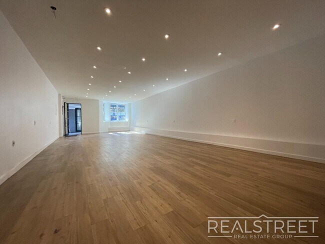 Floorplan - 1625 Union Street
