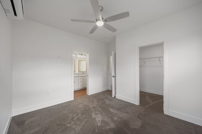Building Photo - 112 Oliona St