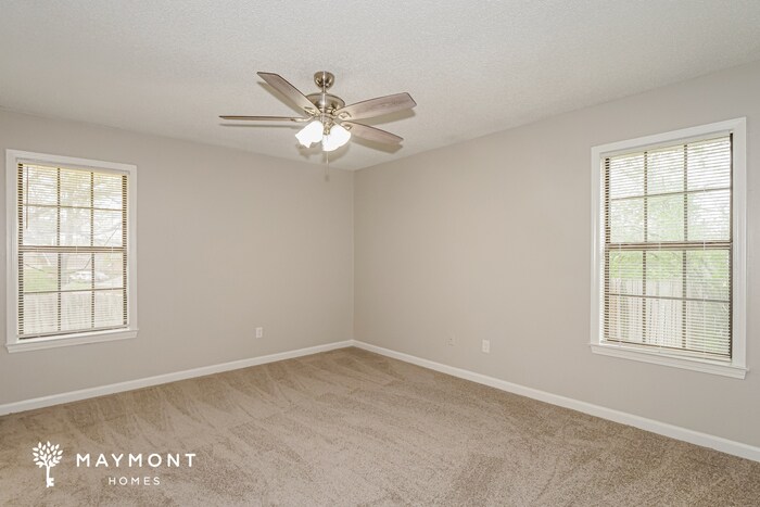 Building Photo - 3970 Almond Cove