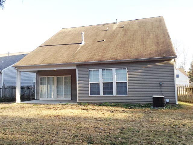 Building Photo - 8510 Heron Glen Drive