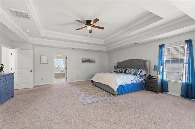 Building Photo - 5307 Bull St