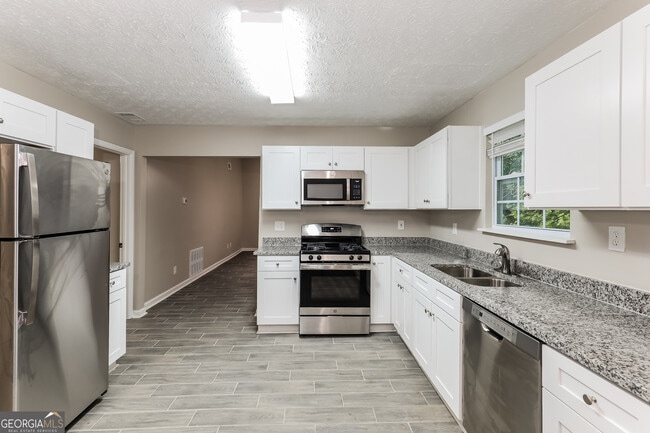 Building Photo - 2740 Ashley Downs Ln