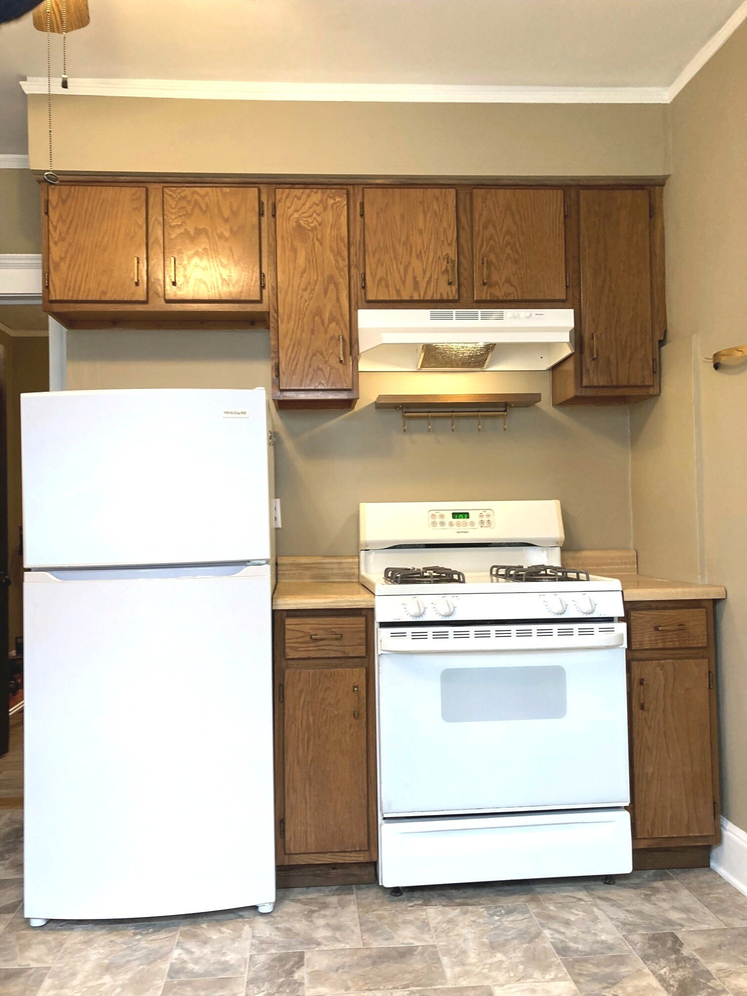 Building Photo - 38 Broughton Ave