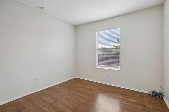 Building Photo - 13413 Lismore Ln