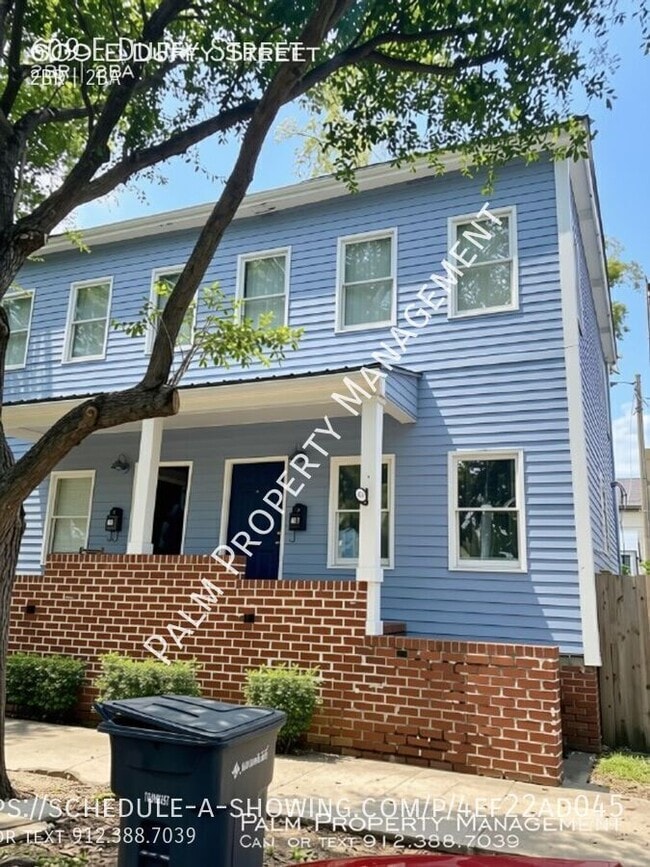 Building Photo - 609 E Duffy St