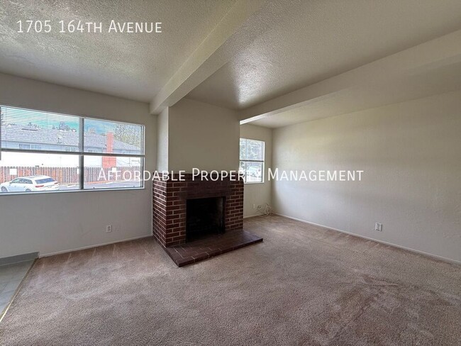 Building Photo - 1705 164th Ave
