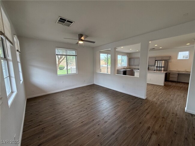 Building Photo - 6768 Wormwood Ln