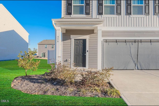 Building Photo - 956 Rift Vly Dr