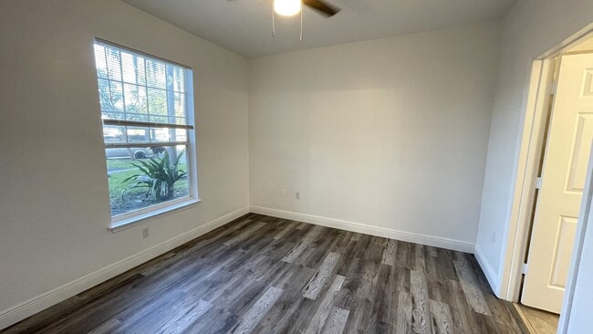 Building Photo - 5526 Pga Blvd