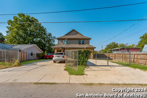 Building Photo - 401 Aubrey St