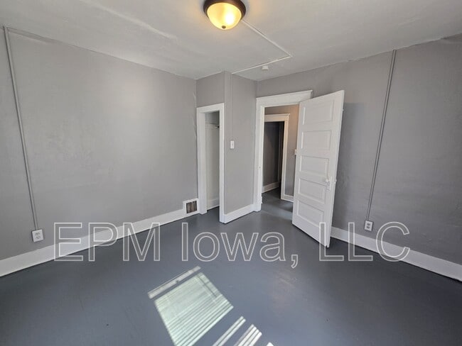 Building Photo - 1703 Lafayette St