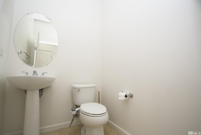 Building Photo - 10725 Cordero Dr