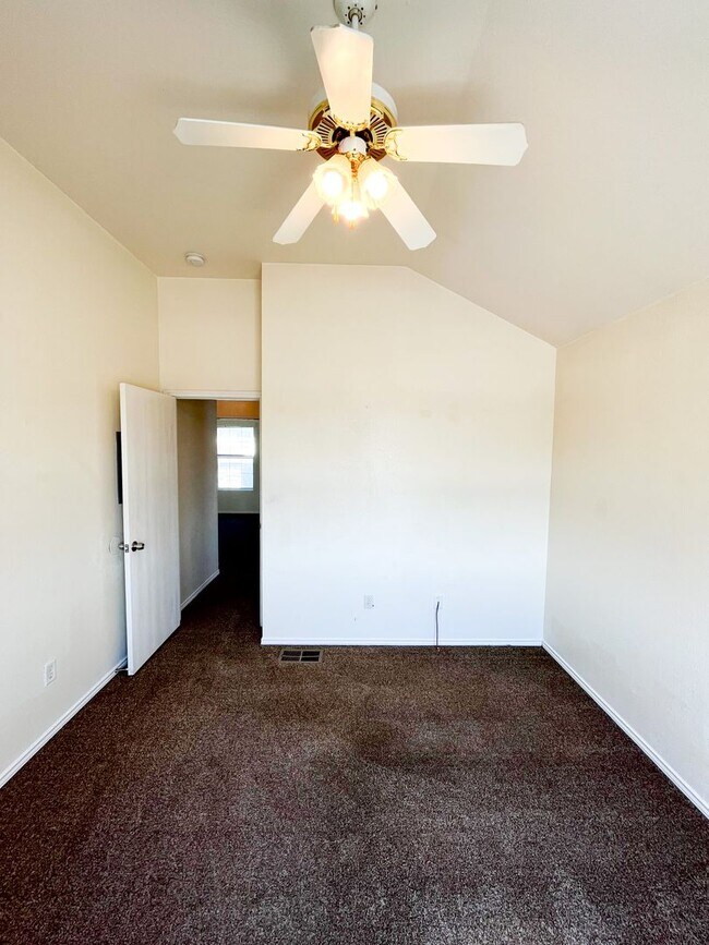 Building Photo - 4207 July Dr