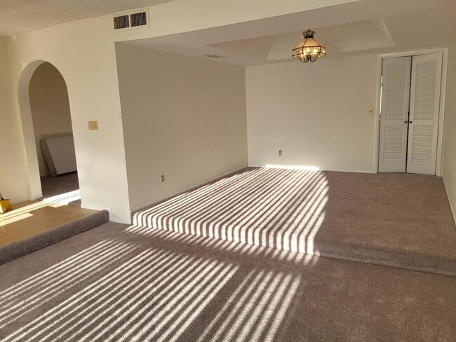 Building Photo - 18243 N 43rd Dr