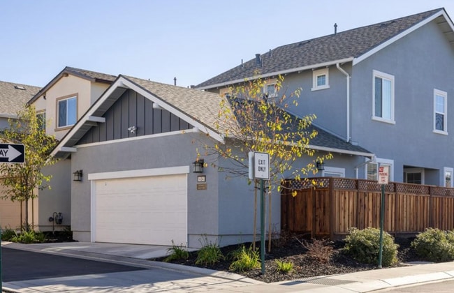 Building Photo - Wonderful Two Story 3 Bedroom Home Located in East Garrison