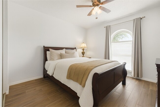 Building Photo - 17522 Huntersglen Cir