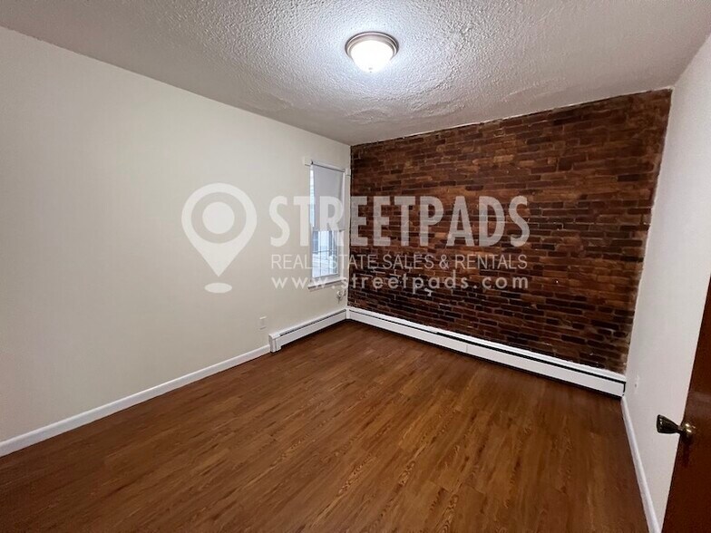 Building Photo - 66 S Huntington Ave