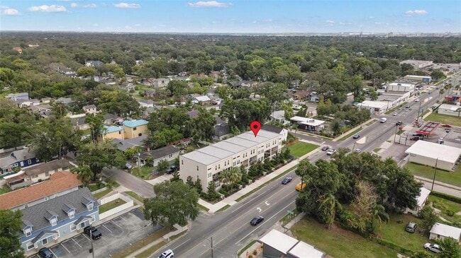 Building Photo - 4913 N Nebraska Ave