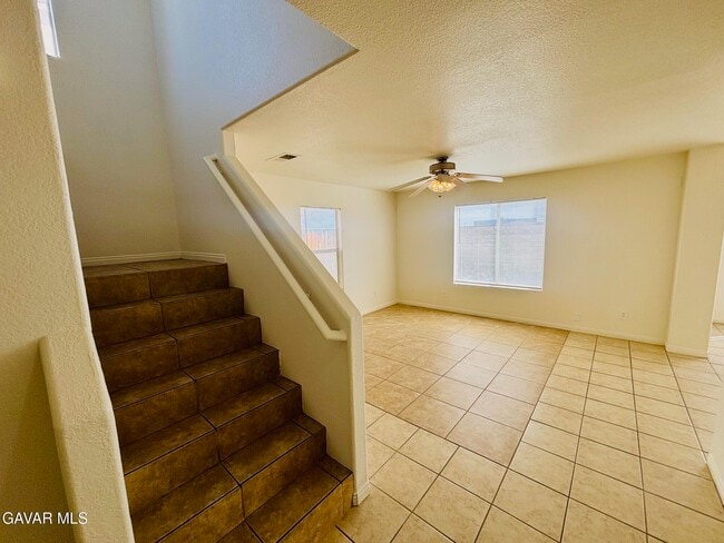 Building Photo - 40350 Maravilla Dr