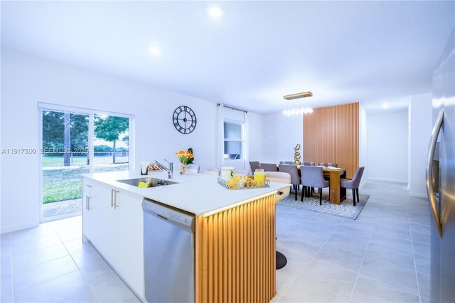 Building Photo - 13218 SW 189th Ter